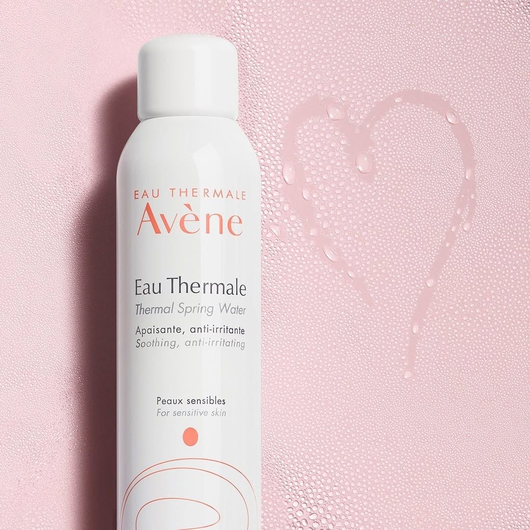 Avene Eau Thermale Tüm Cilt Tipleri İçin Su Bazlı Yağsız Nemlendirici Yüz Bakım Spreyi 300 ml