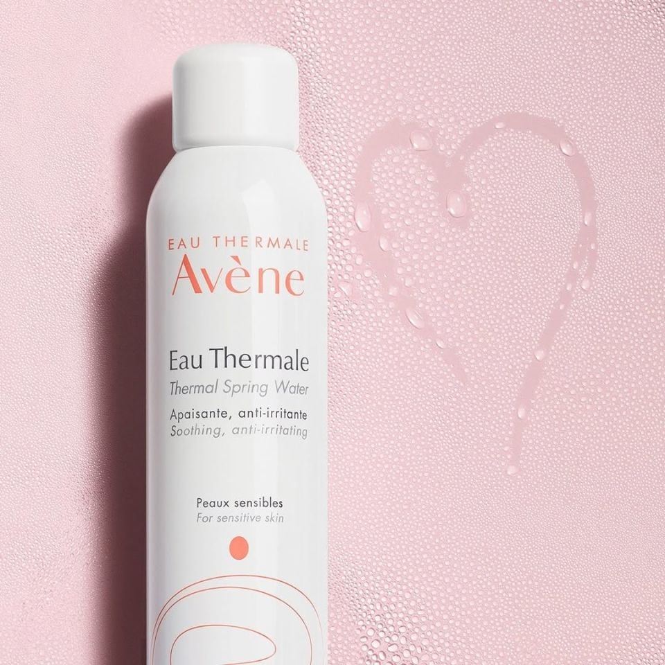 Avene Eau Thermale Tüm Cilt Tipleri İçin Su Bazlı Yağsız Nemlendirici Yüz Bakım Spreyi 300 ml